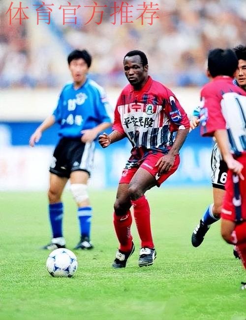 纳米比亚足球拓荒者-艾里法斯-希武特-下篇,短暂效力过大连万达 纳米比亚足球拓荒者-艾里法斯-希武特-下篇,短暂效力过大连万达